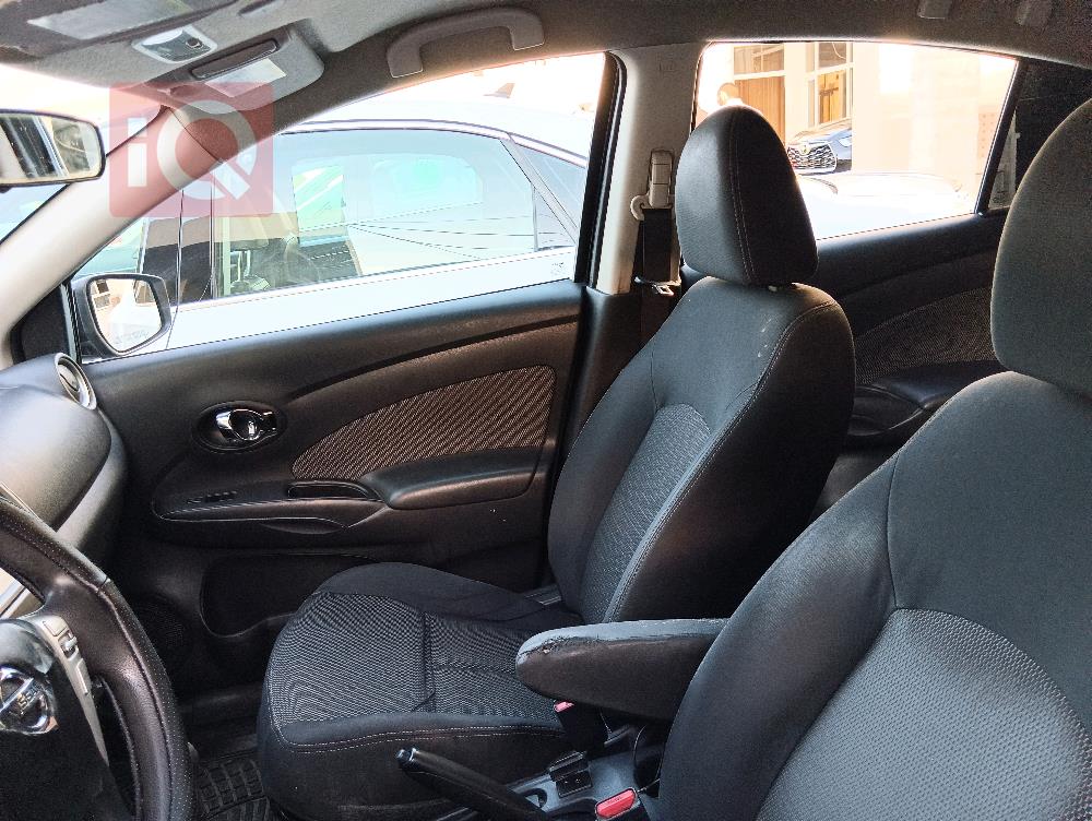 Nissan Versa